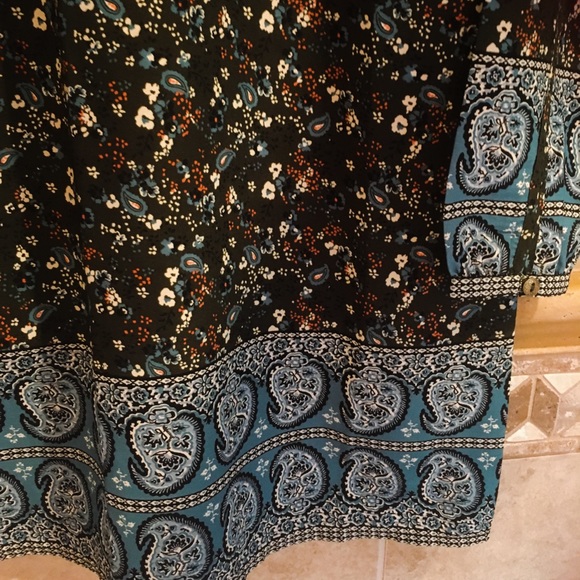 A&F Long-sleeve Boho Dress. - Picture 4 of 7